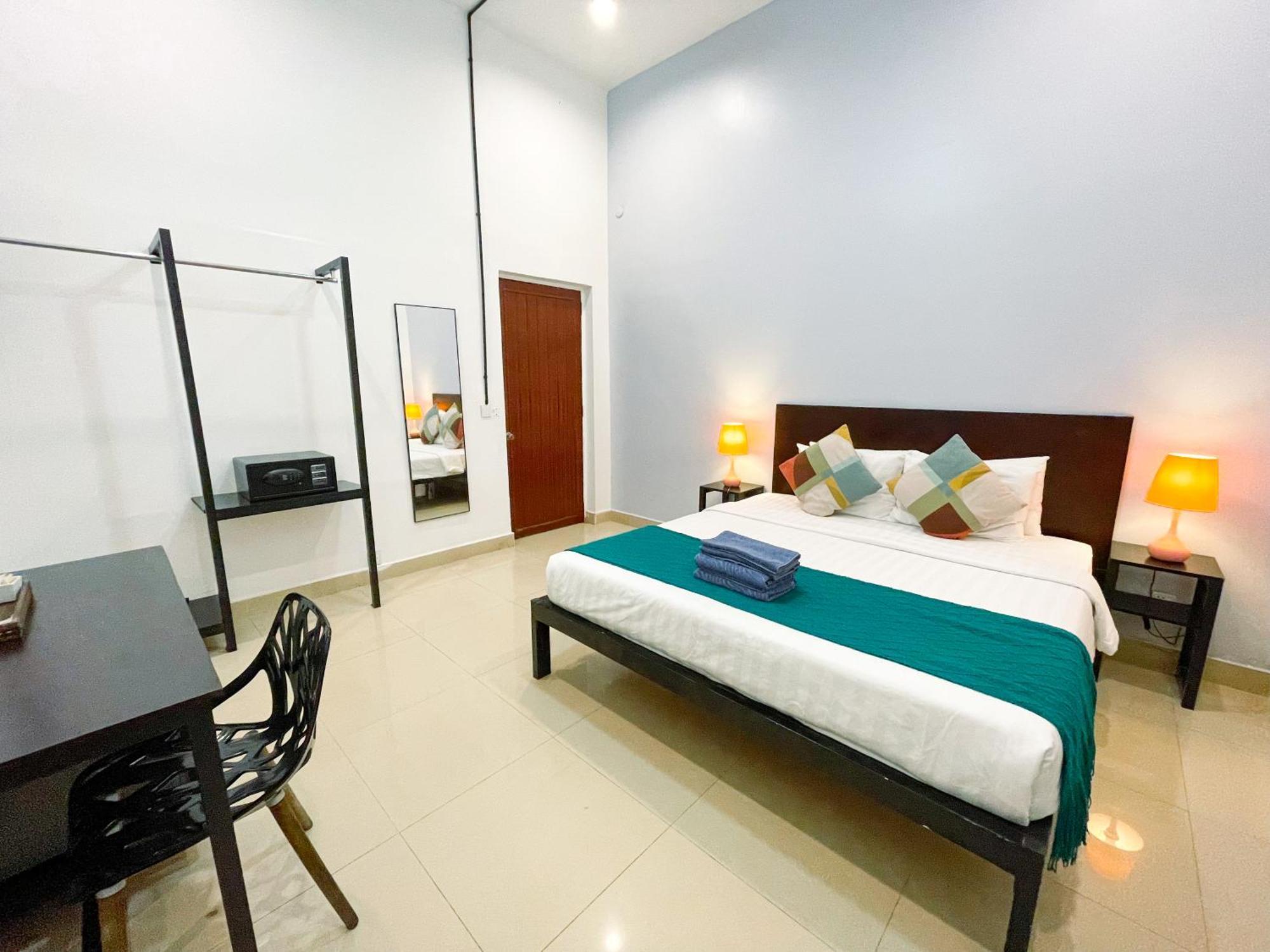 Birdcage Boutique Hotel Phnom Penh Bagian luar foto