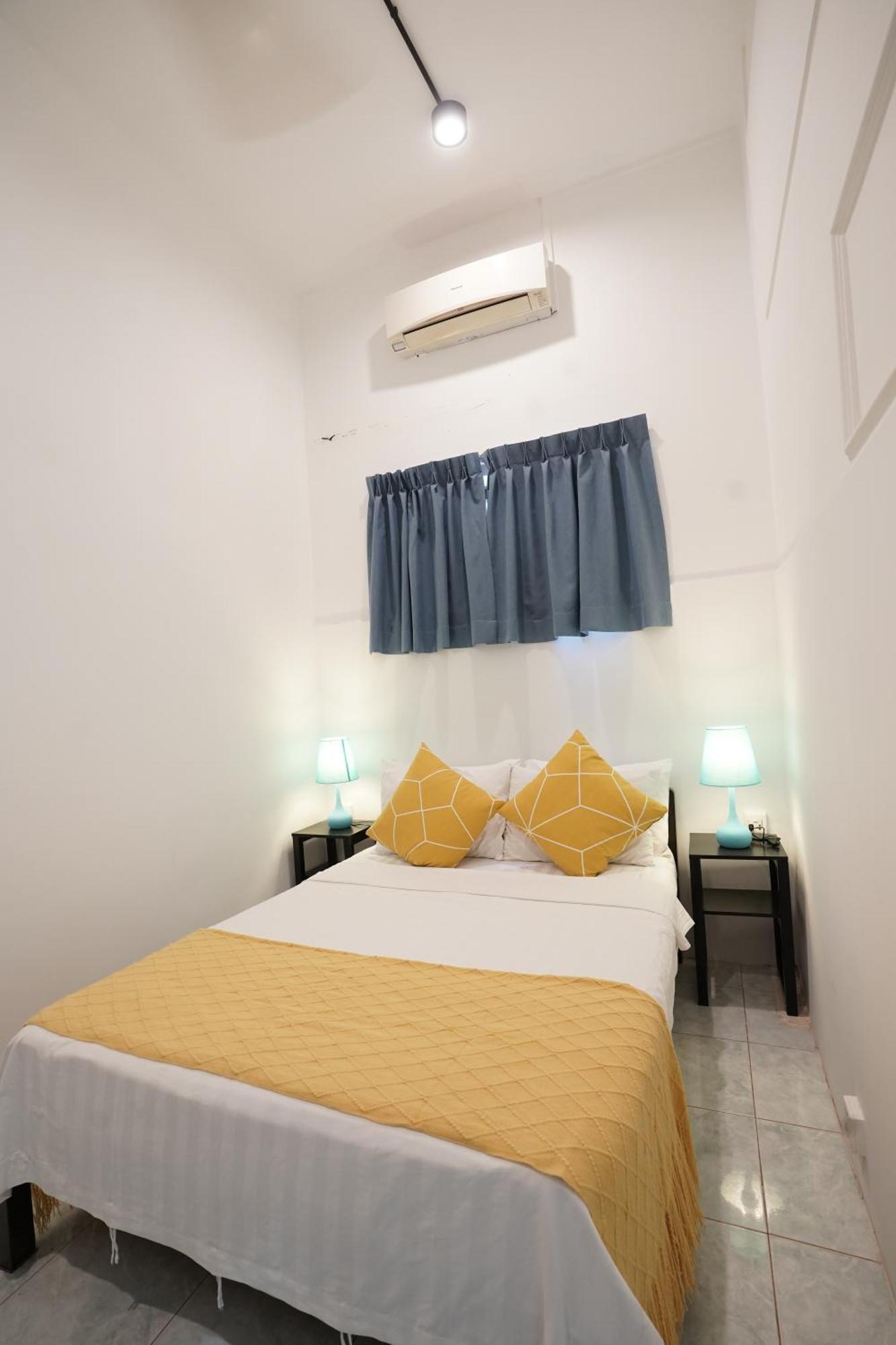 Birdcage Boutique Hotel Phnom Penh Bagian luar foto